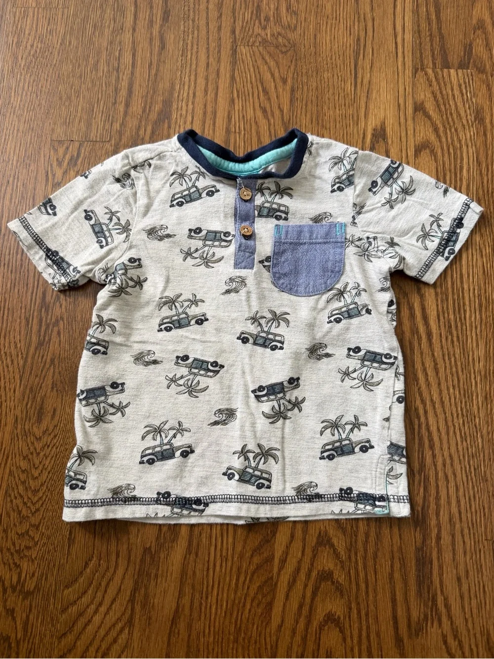 Old Navy Short Sleeve Tees Bundle, size 2T